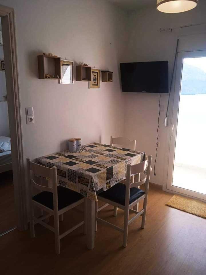 Kalymnos Platy Gialos Mousellis Makis Apartments Panormos  Kültér fotó