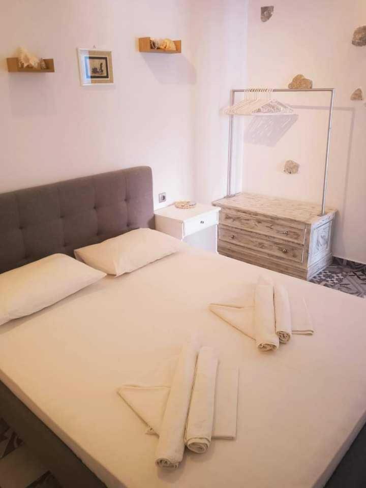 Kalymnos Platy Gialos Mousellis Makis Apartments Panormos  Kültér fotó