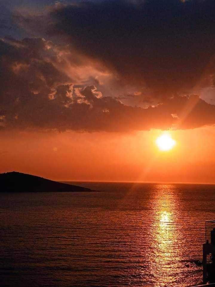 Kalymnos Platy Gialos Mousellis Makis Apartments Panormos  Kültér fotó